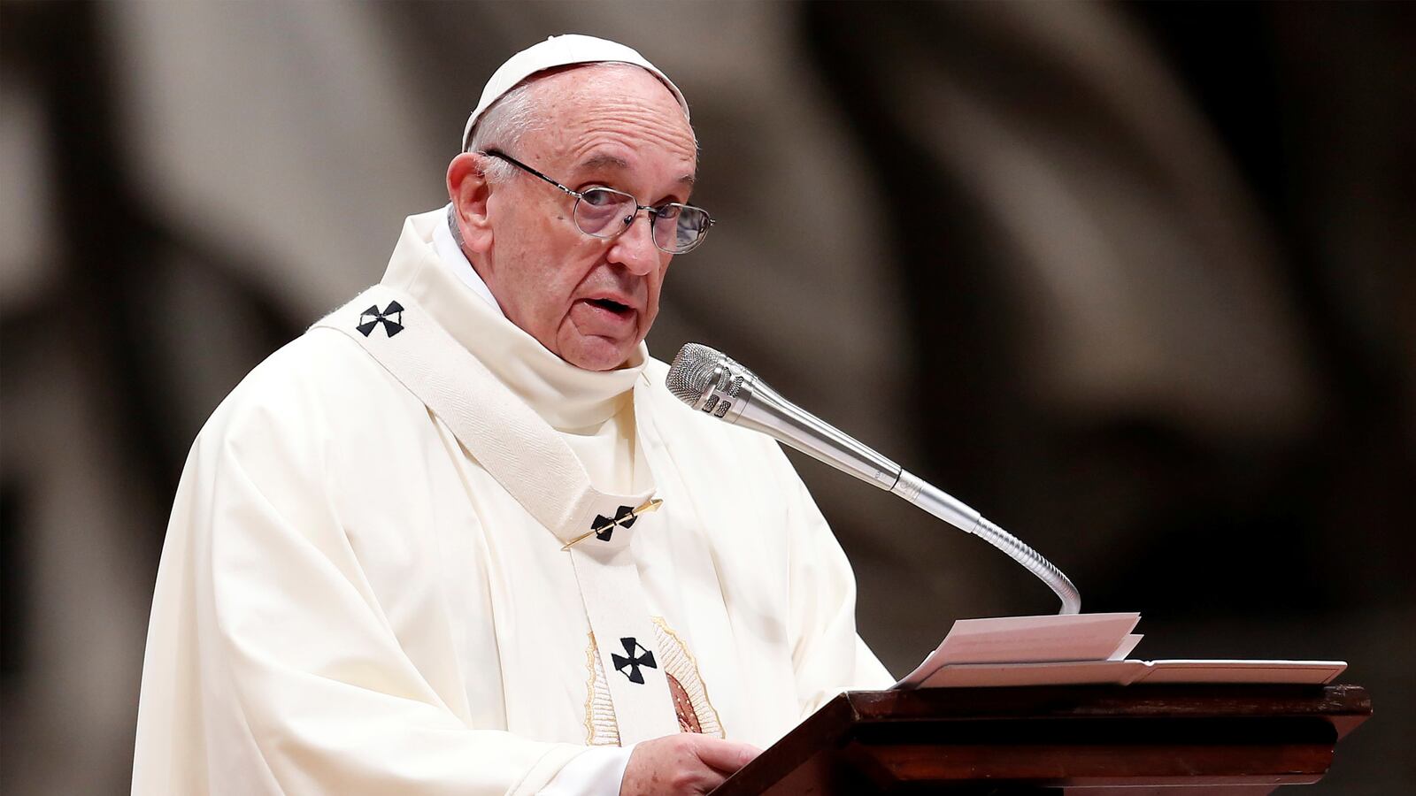 articles/2016/12/13/pope-francis-pens-letter-to-assad-in-plea-for-peace-in-syria/161213-Nadeau-Francis-Assad-tease_narcva