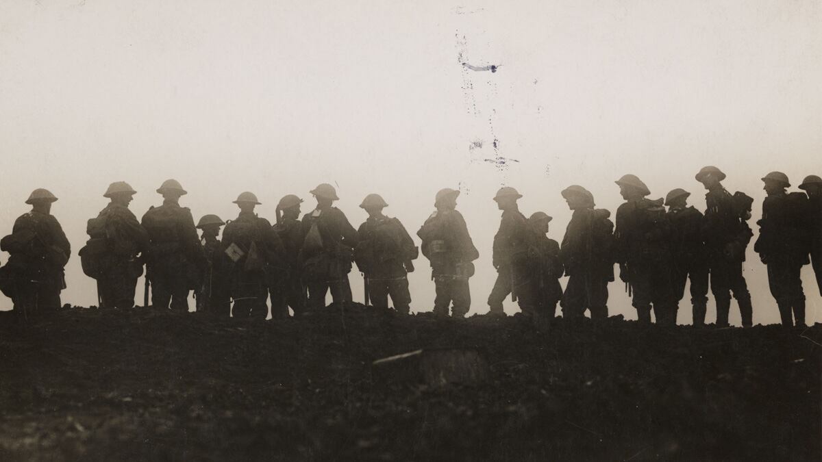 articles/2011/11/11/geoff-dyer-s-the-missing-of-the-somme-reconsidered/geoff-dyer-war-thomas-update_h3wyzy