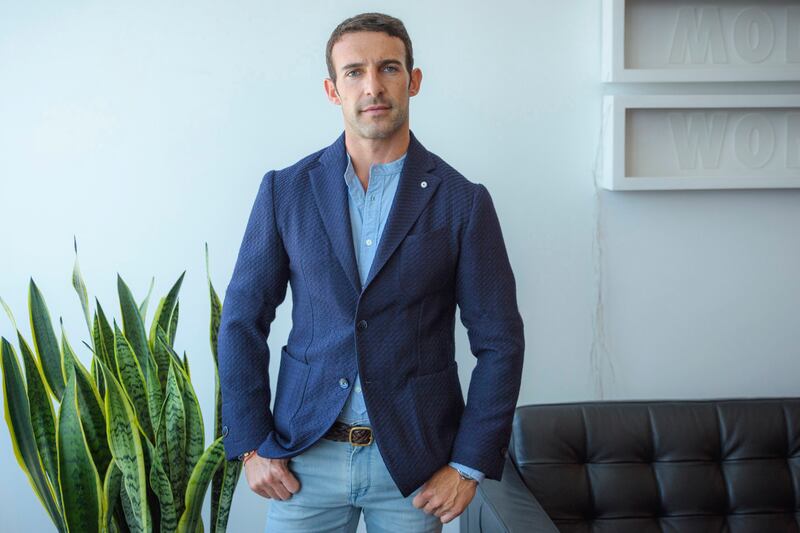 articles/2016/07/20/like-maintaining-baseball-gloves-or-cars-why-it-s-cool-for-men-to-polish-and-primp/160719-wolff-style-Carlos-1-embed_tjewpq