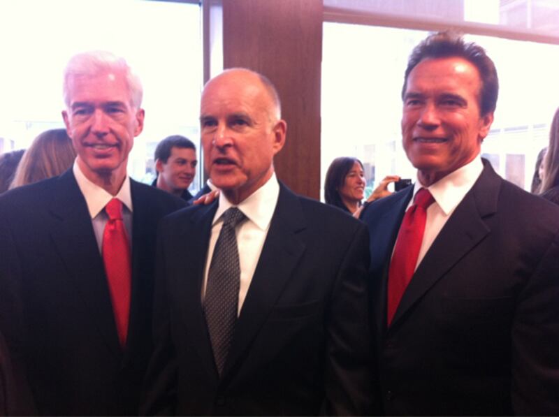 galleries/2011/01/05/celebrity-twit-pics/twitpi109---arnold-schwarzenegger_nnrpbx