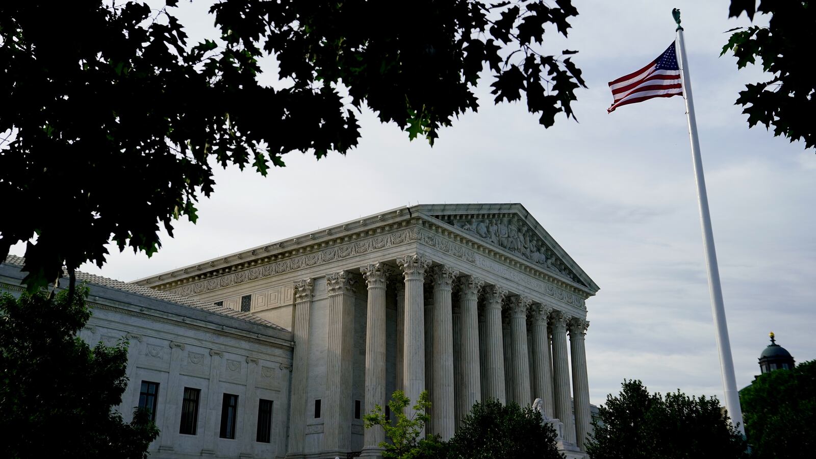 2021-06-01T143756Z_1498097092_RC2QRN90LSCM_RTRMADP_3_USA-COURT-NATIVEAMERICAN_dsgwpy