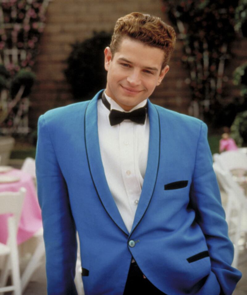 galleries/2012/10/12/stacey-dash-endorsed-mitt-romney-who-would-clueless-characters-vote-for-photos/clueless-characters-vote-walker_n8etsj