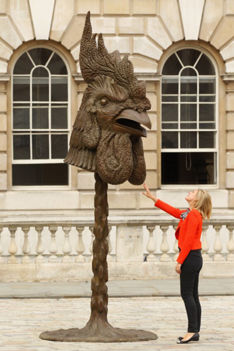 galleries/2011/06/22/chinese-artist-ai-weiwei-freed/ai-weiwei-released-prison-6_qqwkzn