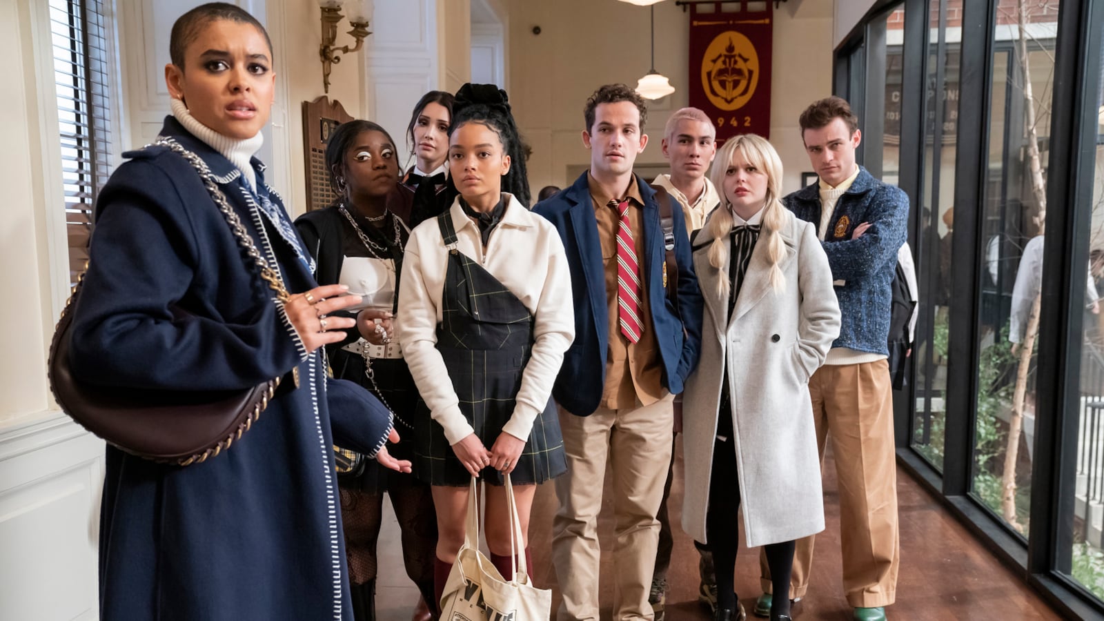 jordan-alexander-grace-duah-zion-moreno-whitney-peak-eli-brown-evan-mock-emily-alyn-lind-thomas-doherty_u8reva