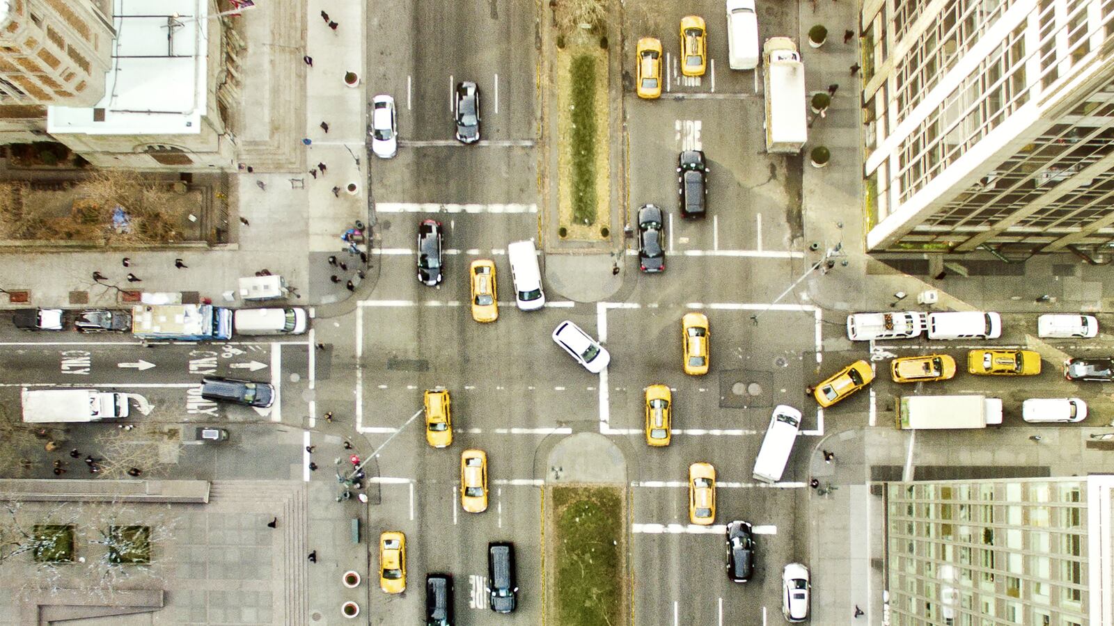 articles/2016/05/07/how-to-make-cities-livable-again/160506-kotkin-livable-cities-tease_if0vpm