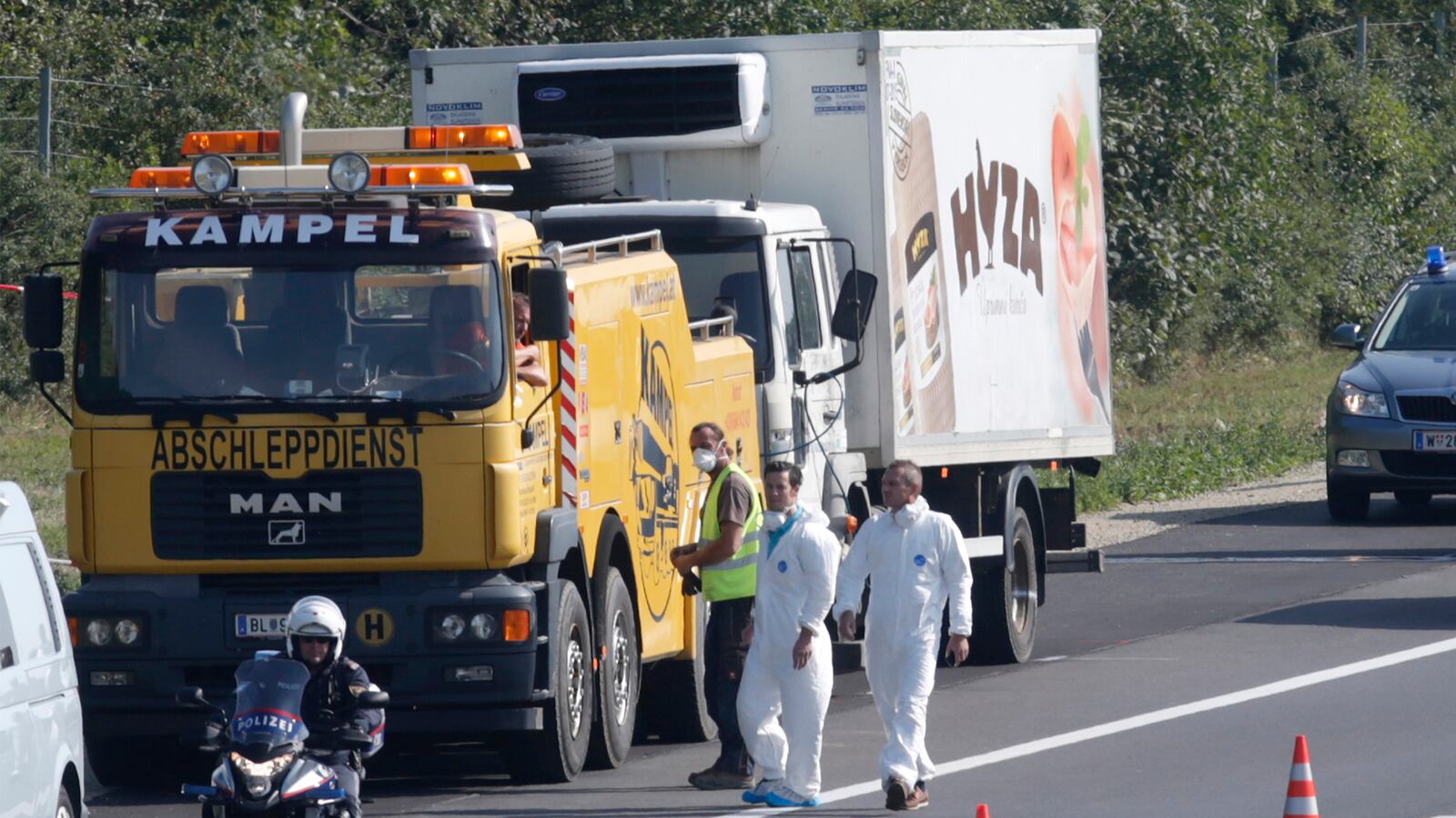 cheats/2015/08/27/50-dead-migrants-found-in-truck/150827-migrants-truck-cheat_en0nyo