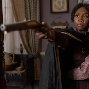 191025-da-Costa-harriet-tease_cpftro