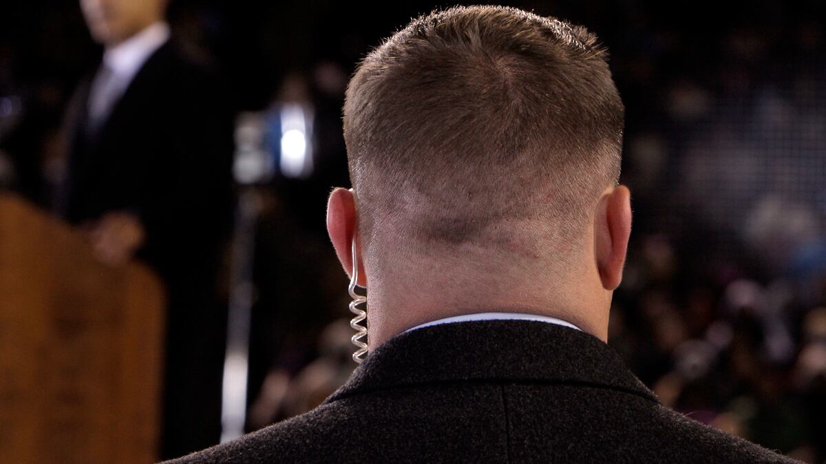 articles/2012/05/01/secret-service/secret-service-agent-revealed-cheat_f3aft4