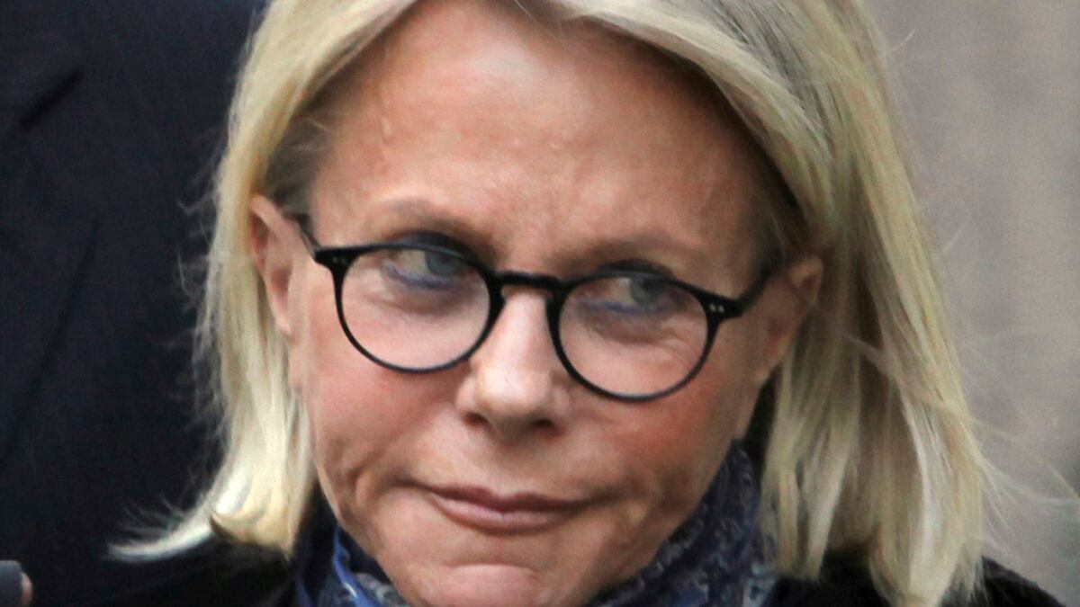 cheats/2011/10/26/ruth-madoff-bernie-and-i-attempted-suicide/ruth-madoff-suicide-cheat_beydxm