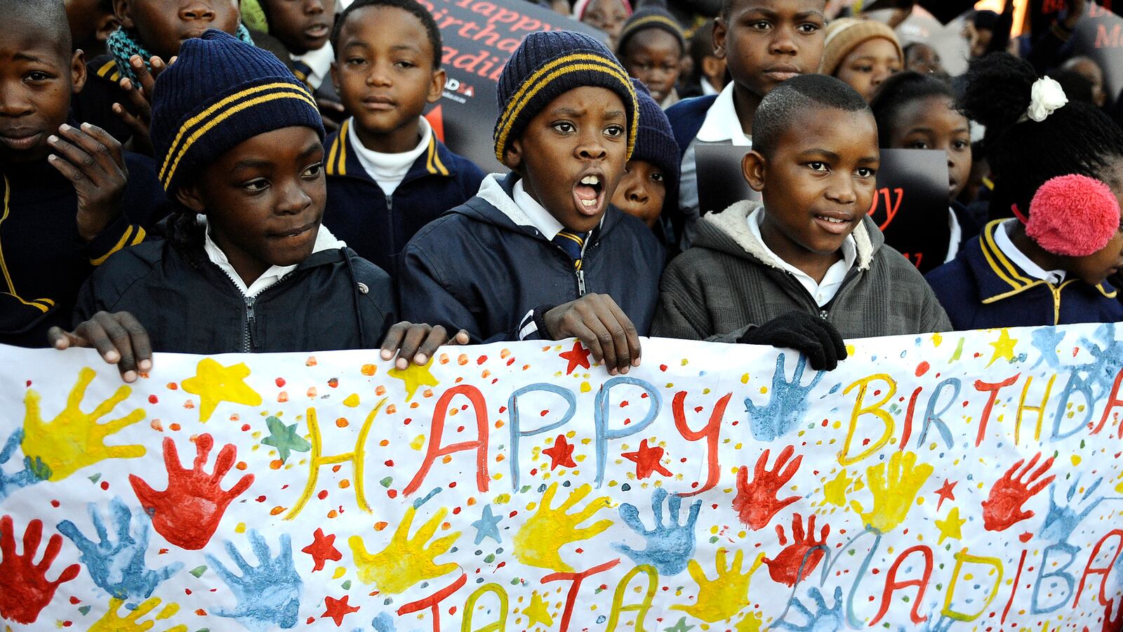 cheats/2012/07/18/mandela-s-birthday-celebrated/mandela-birthday-south-africa-cheat_da006q