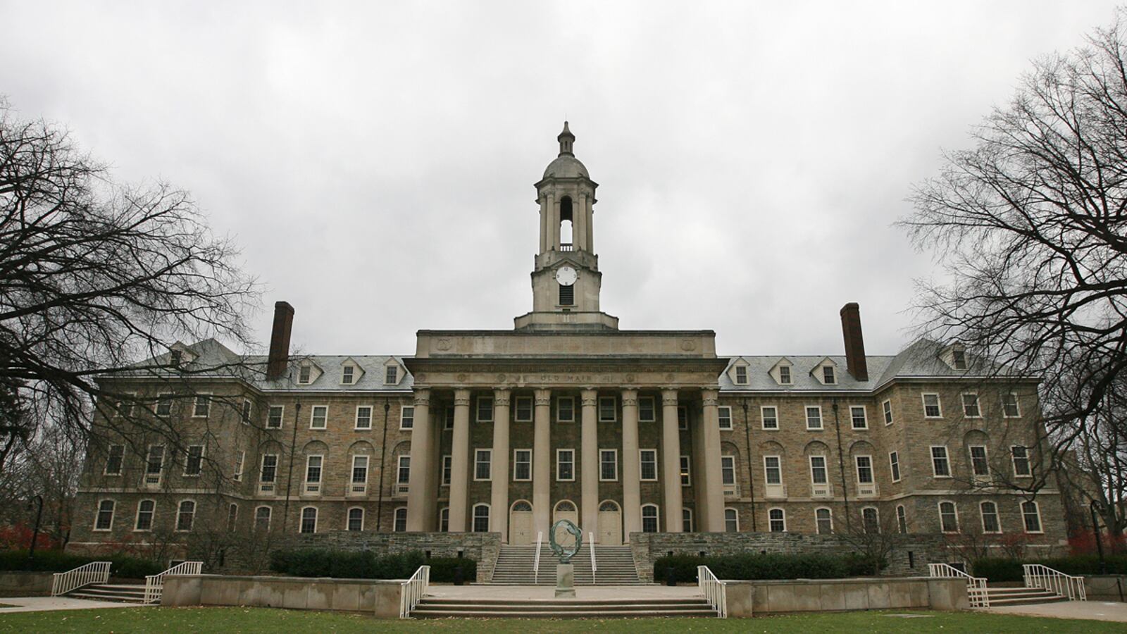 articles/2011/11/24/the-power-of-penn-state-football-s-economic-clout/penn-state-finances-bernstein_ig9jli