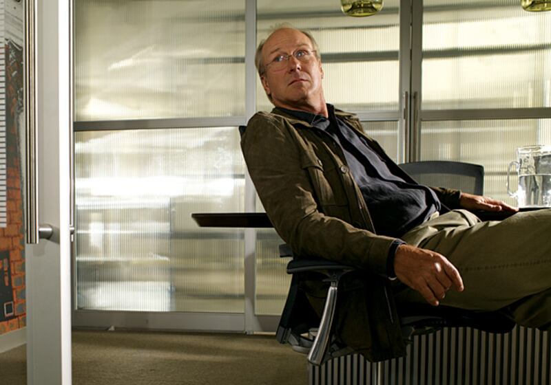 galleries/2009/09/09/i-damages-i-stylish-mind-game/damages-2_onjwps