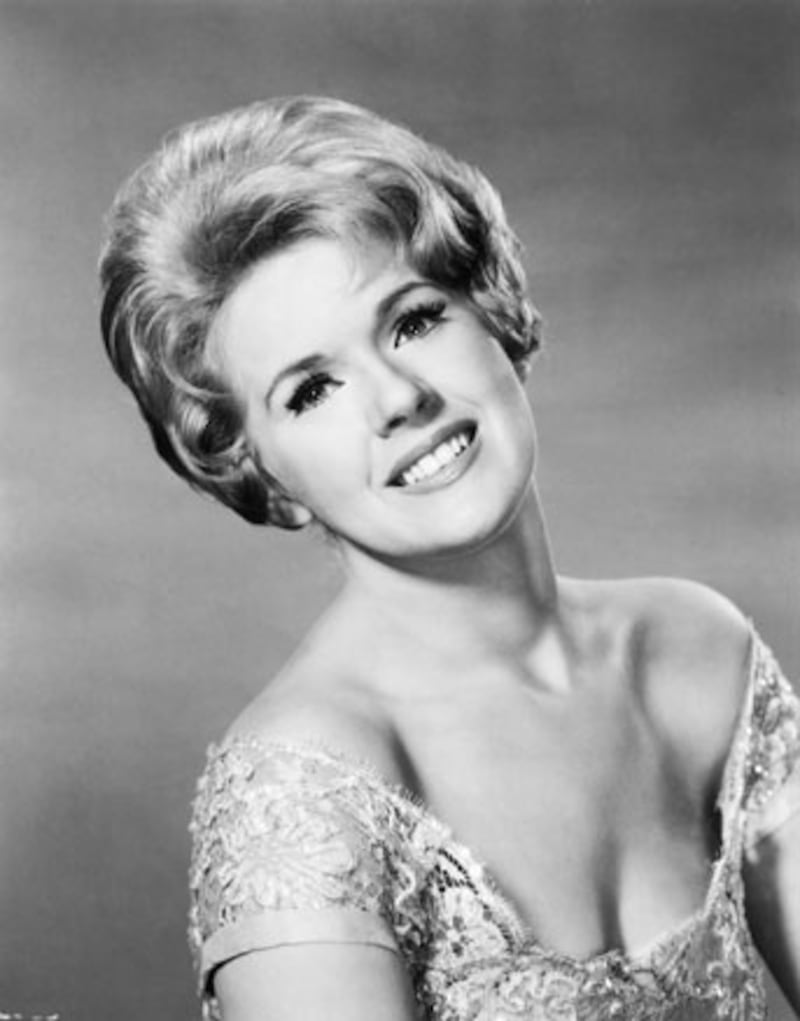galleries/2010/01/07/the-women-who-loved-elvis/elvis-ladies---connie-stevens_y2wmqk