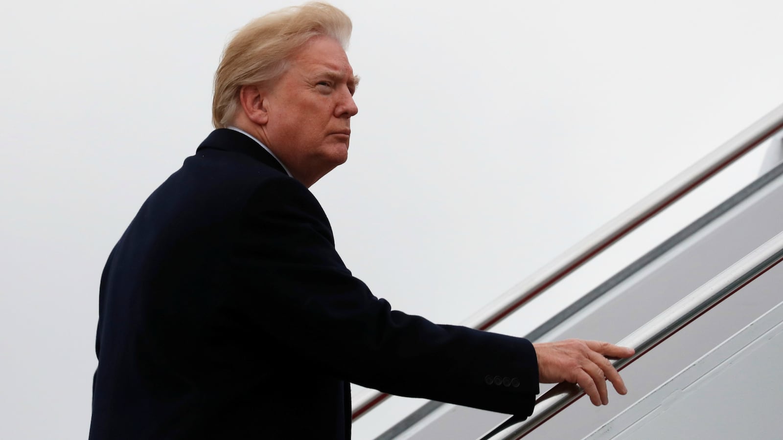 180113-trump-african-ambassadors-condemnation-cheat_inzdog