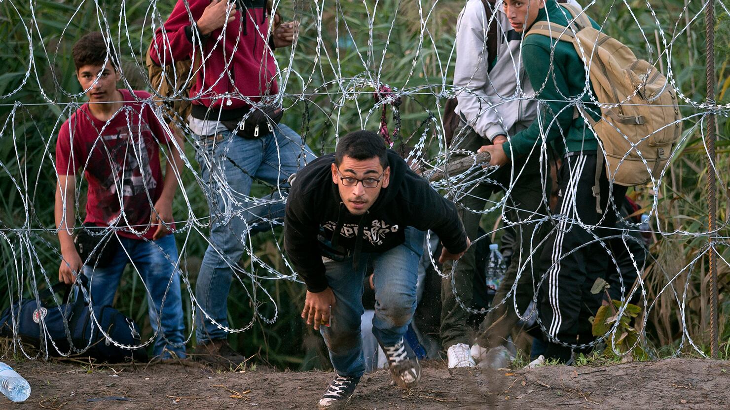 170814_dickey-isis-tease_extzyy