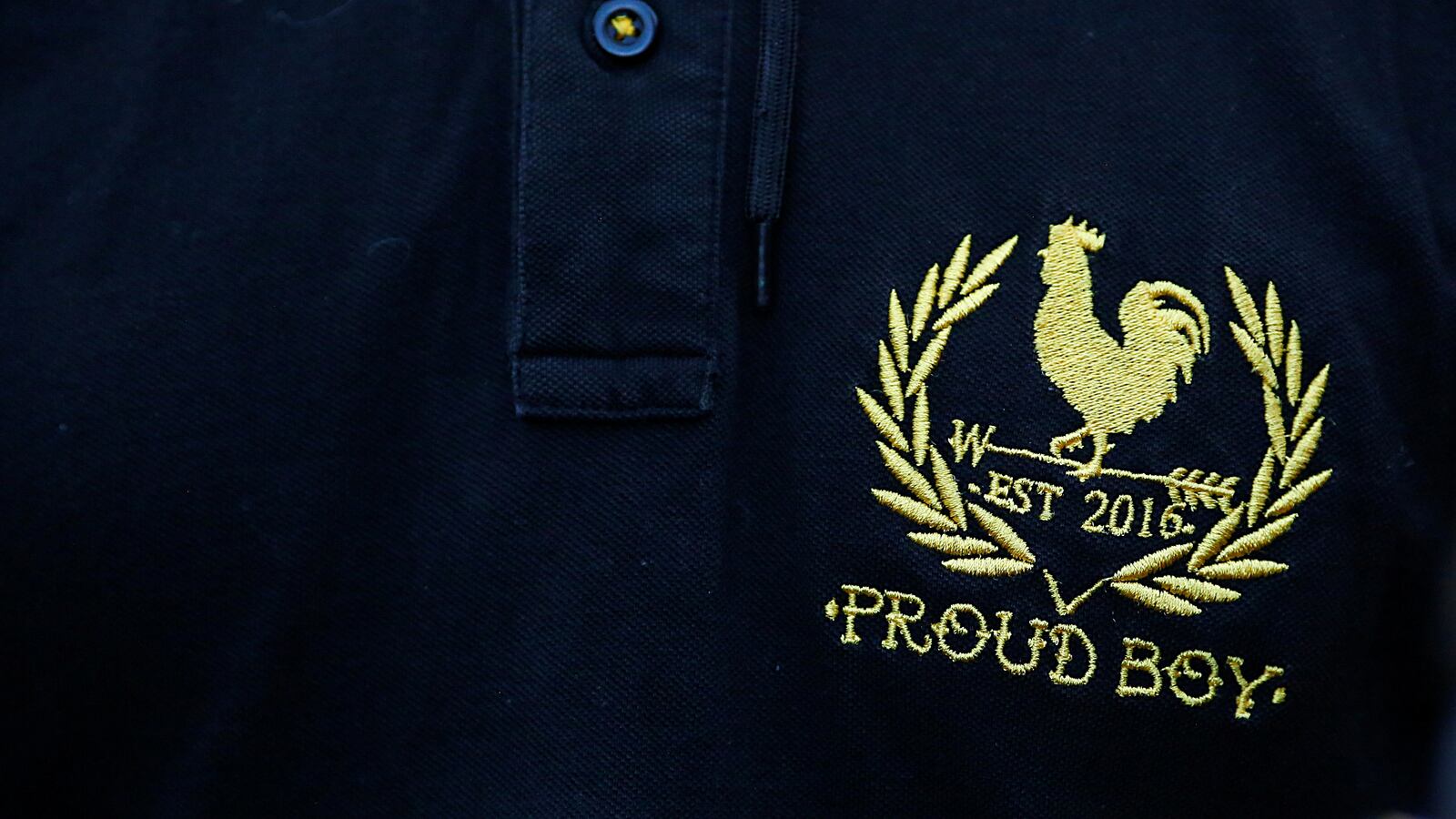 2020-11-22T022810Z_398686391_RC228K9KQ7JX_RTRMADP_3_GLOBAL-RACE-PROTESTS-DENVER_hr3mqy