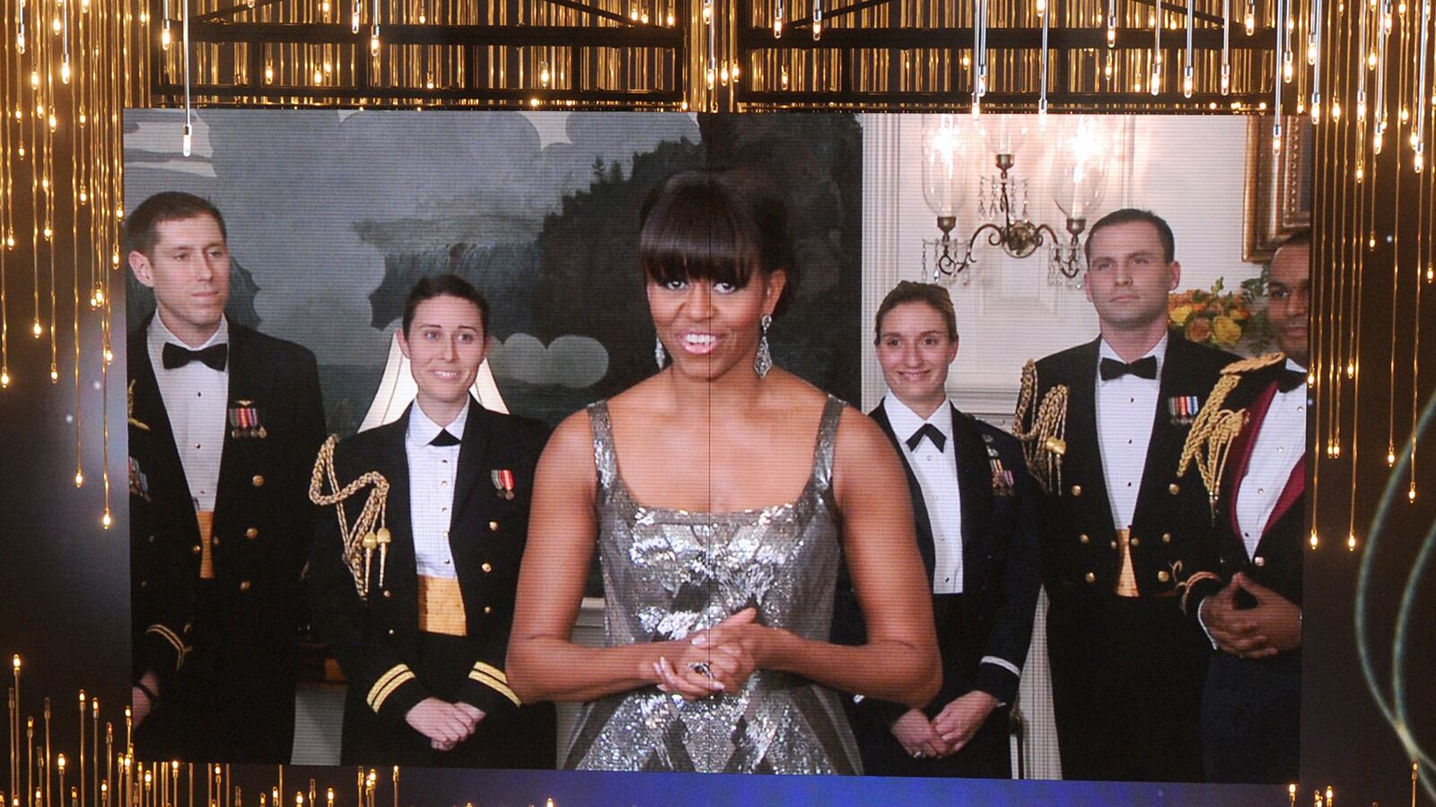 cheats/2013/02/26/iran-covers-up-michelle-obama/130226-mobama-sleeves-iran-cheat_arlpdl