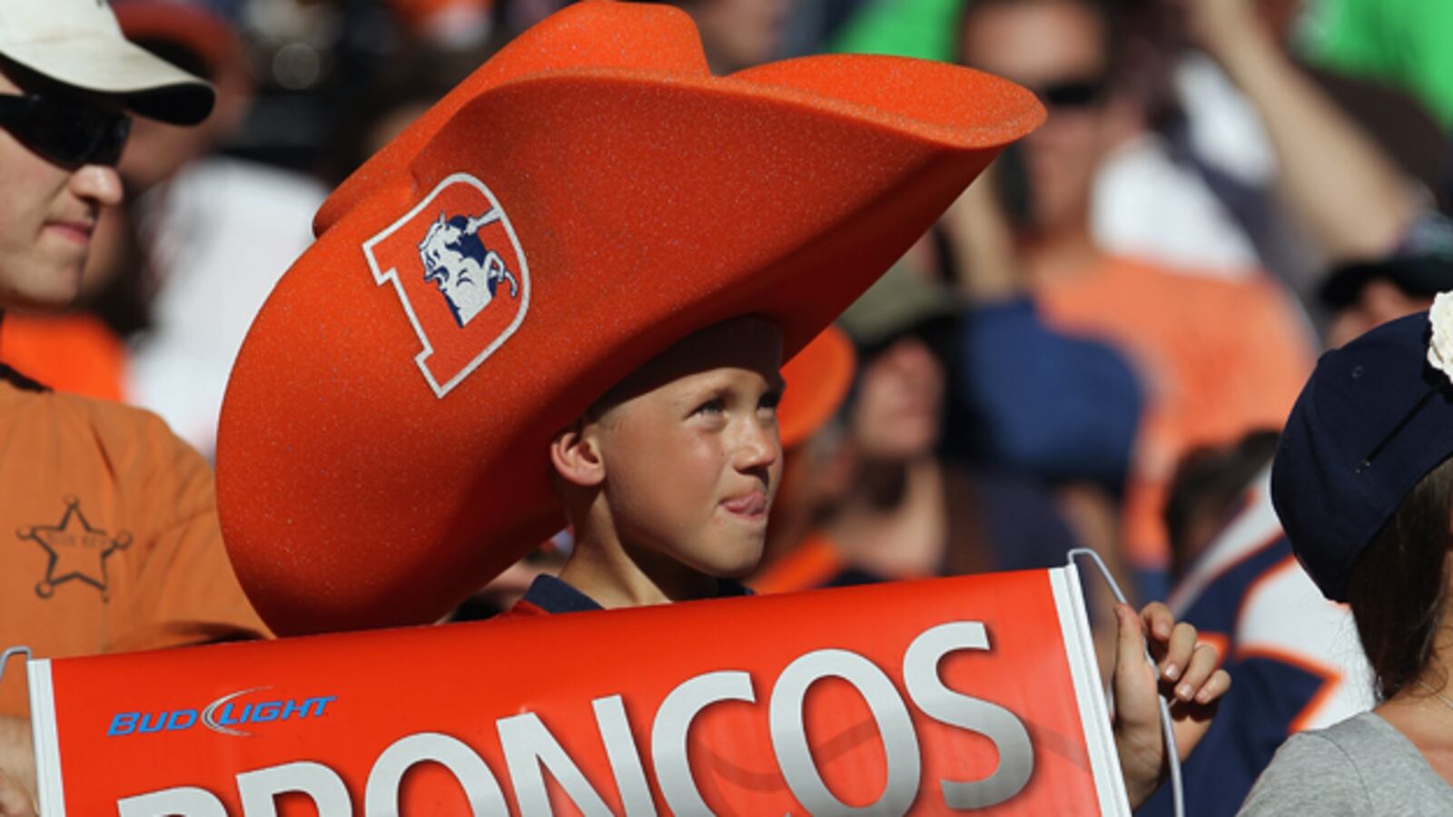 cheats/2011/12/07/tim-tebow-for-mvp/football-fans---denver-broncos_pirb87