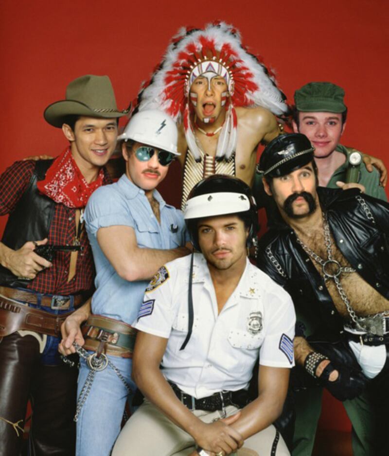 galleries/2011/08/07/britney-spears-sofia-vergara-hefner-and-more-celebrity-twitter-photos/mark-salling-twitpix_ueys3i