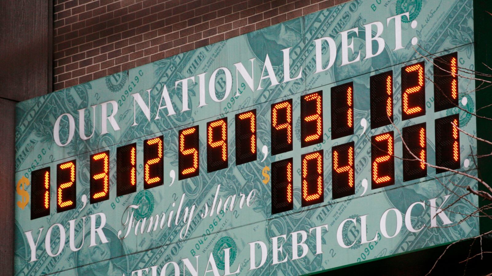 cheats/2011/07/18/moody-s-get-rid-of-debt-ceiling/national-debt-clock-110718_hbiecf