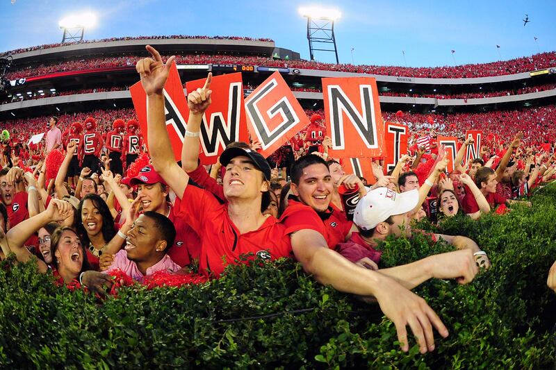 galleries/2013/10/16/20-happiest-colleges-photos/2013-college-rankings-university-of-georgia_zcge6k