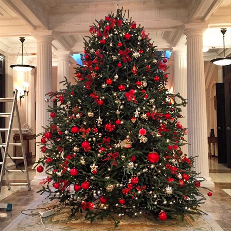 galleries/2015/02/03/elena-perminova-s-simply-fabulous-life/lena-perminova-1_nmfcnl