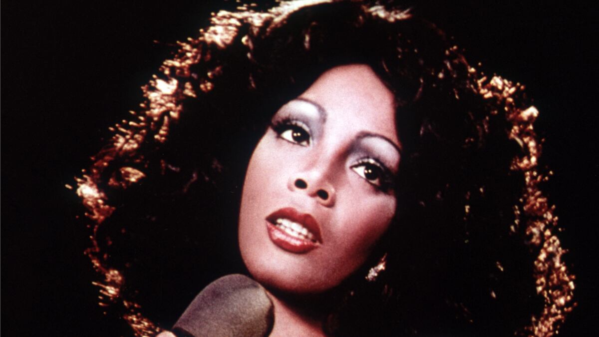 galleries/2012/05/17/donna-summer-photos-of-her-wild-disco-fashions/donna-summer-fashion-icon-tease_tcfuvt