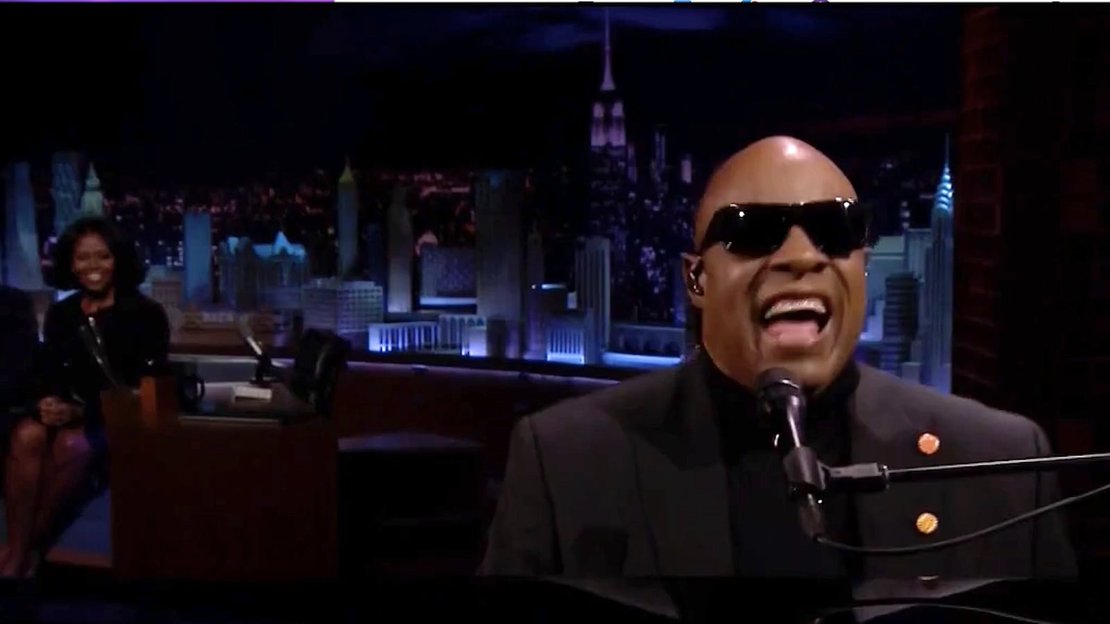 articles/2017/01/12/stevie-wonder-serenades-flotus-my-michelle-amour/170111-wilstein-stevie-flotus-fallon-tease_jpfrut