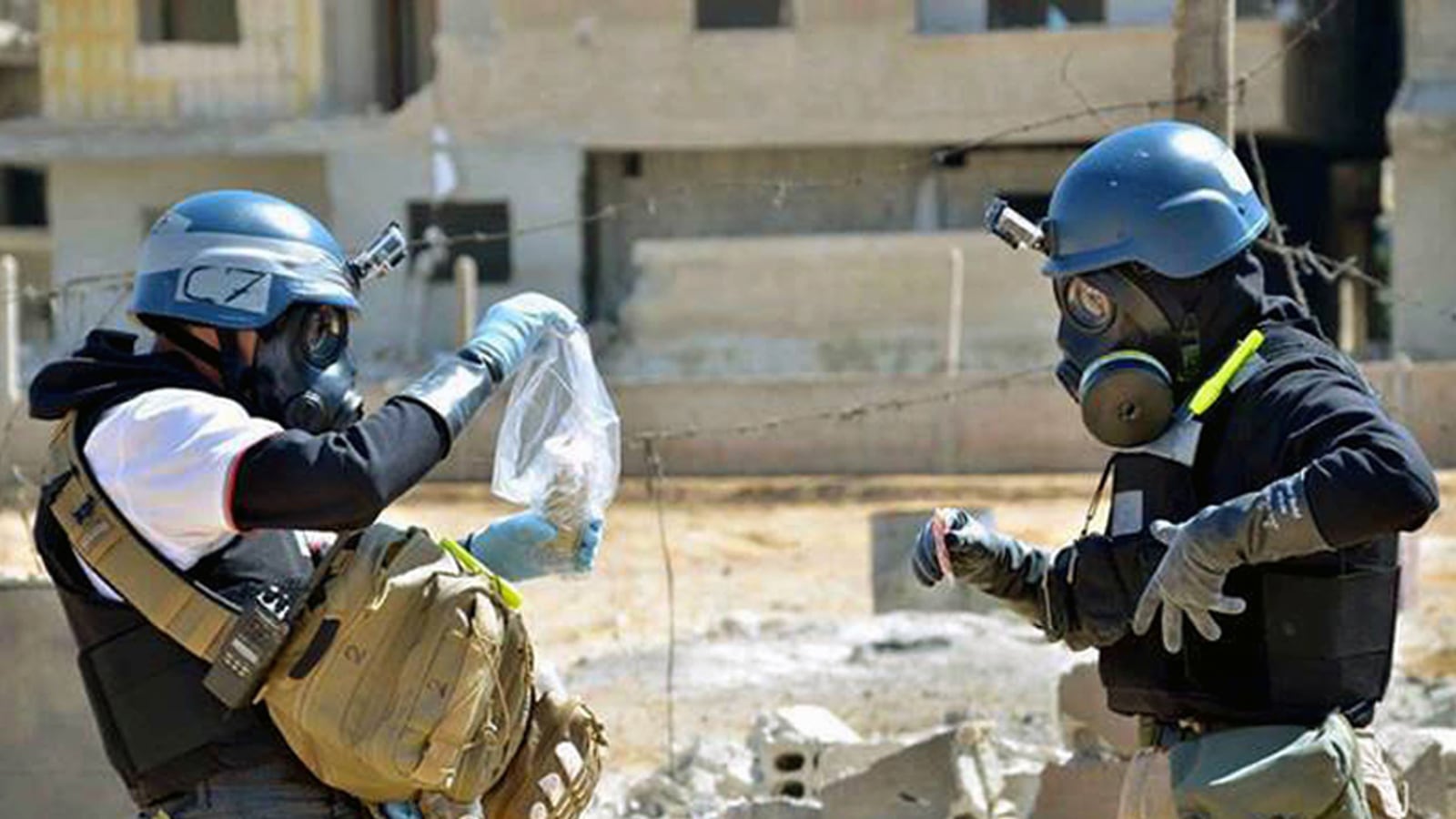 cheats/2013/12/08/hersh-slams-white-house-on-syria/131208-syria-chemical-weapons-cheat_om5jrw