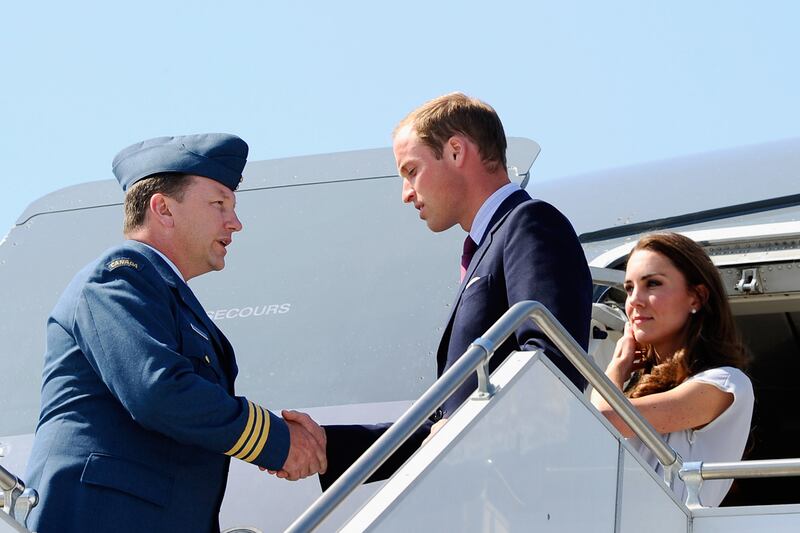 galleries/2012/08/06/11-things-cheaper-than-a-1-250-headband-photos/headband-roundtrip-airline_vy6kjf