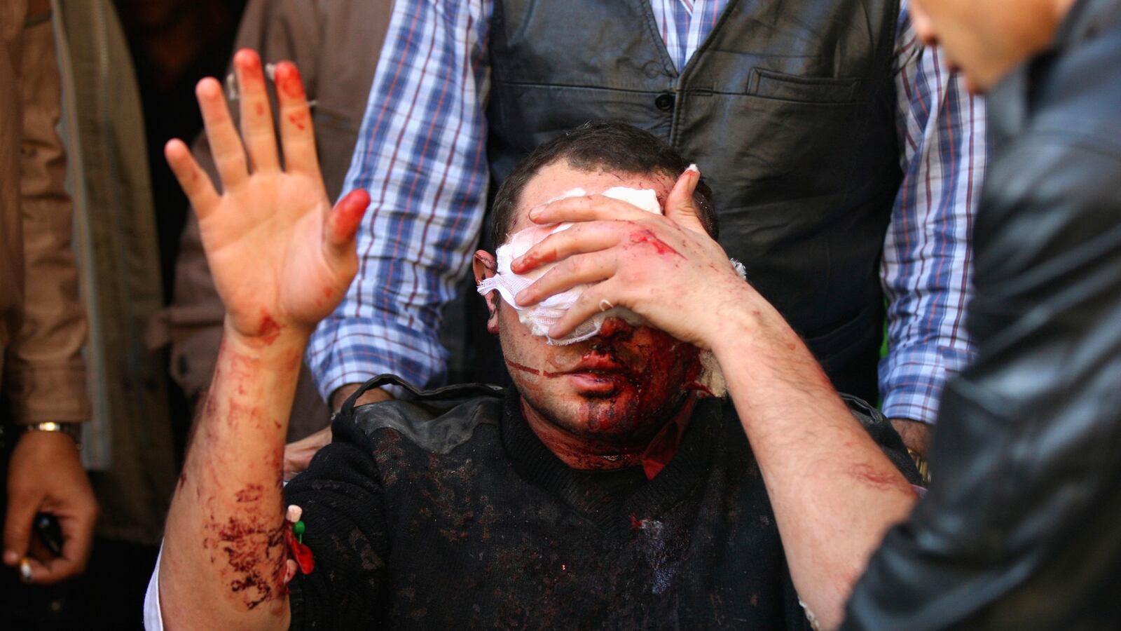 articles/2013/01/25/cairo-police-bombing-signals-new-al-qaeda-threat/140124-dettmer-egypt2-embed_tmq1cp