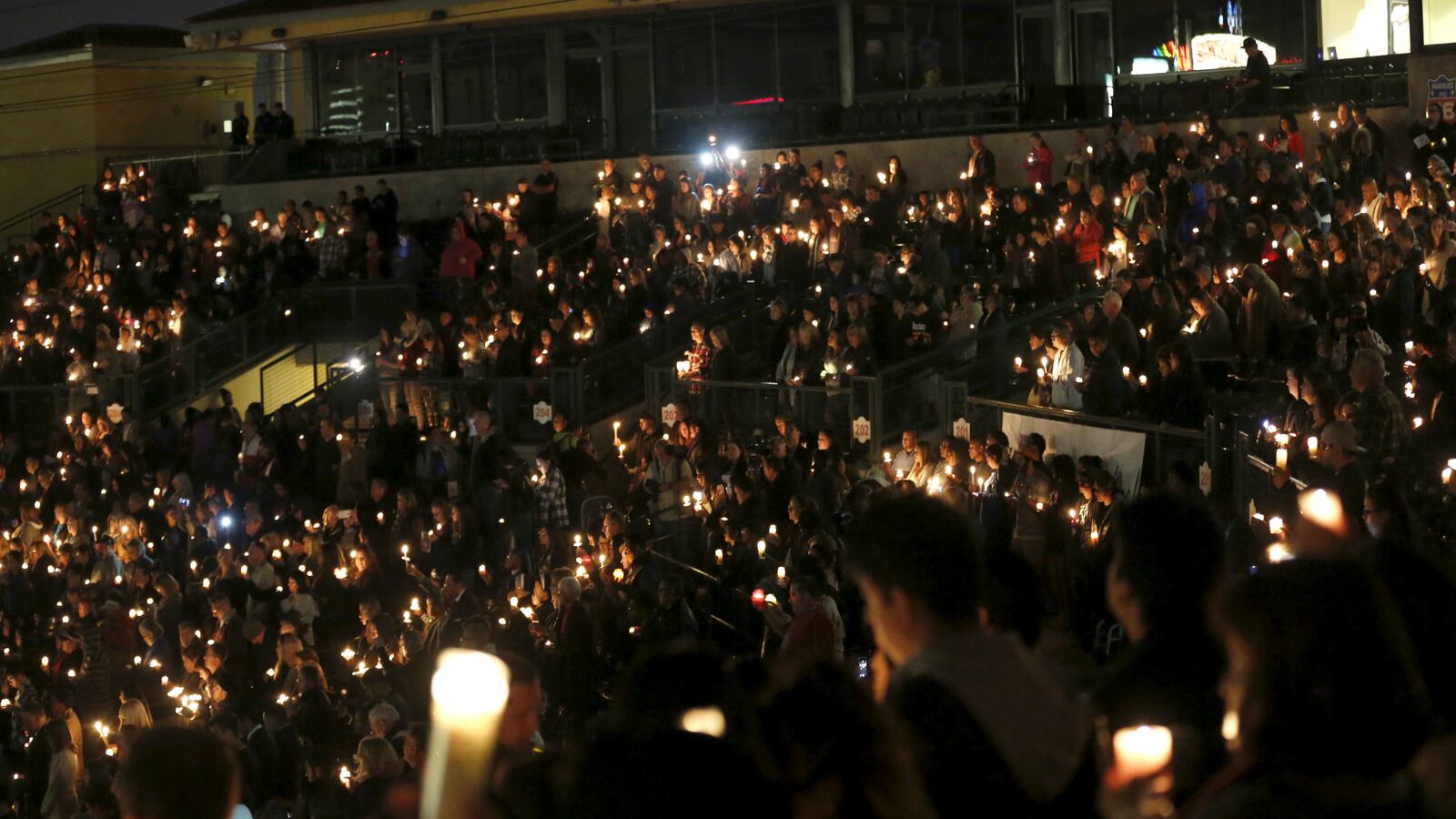 cheats/2015/12/07/ca-shooters-practiced-at-gun-range/151208-san-bernardino-shooters-gun-range-cheat_shbdec