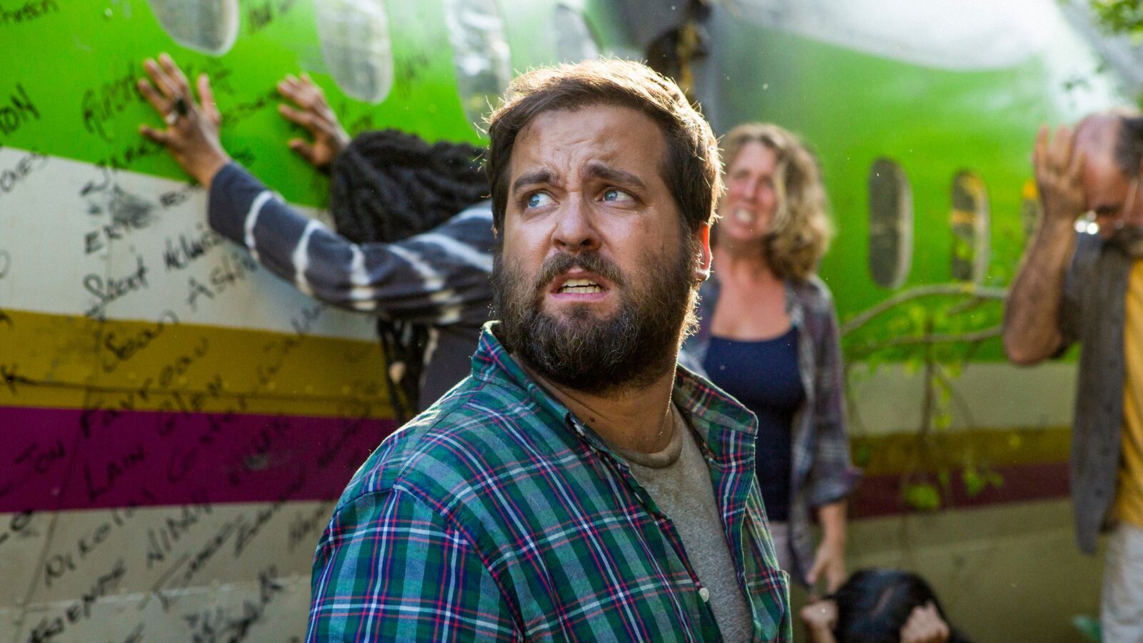 articles/2016/06/14/what-if-lost-was-hilarious-inside-the-making-of-wrecked/160613-fallon-wrecked-tease_bhnyoo
