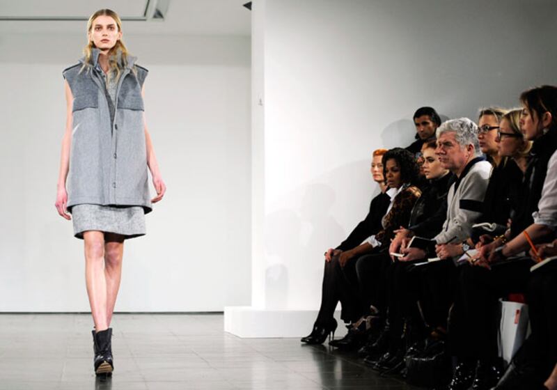 galleries/2010/02/24/london-fashion-week/london-fashion-week---pringle_h6ozpf