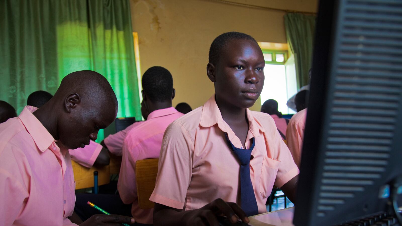 articles/2014/02/09/how-american-economic-sanctions-are-hurting-innocent-students-in-iran-cuba-sudan/140207-kopstein-sanctions-tease_zwcsut