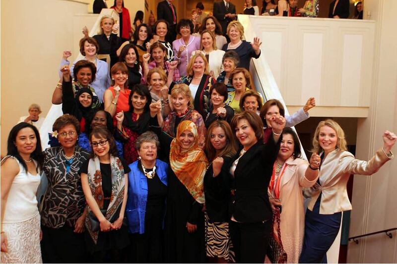 articles/2012/06/07/firebrands-hand-and-receive-vital-voices-global-leadership-awards/vital-voices-pesta-new_l3hp9y