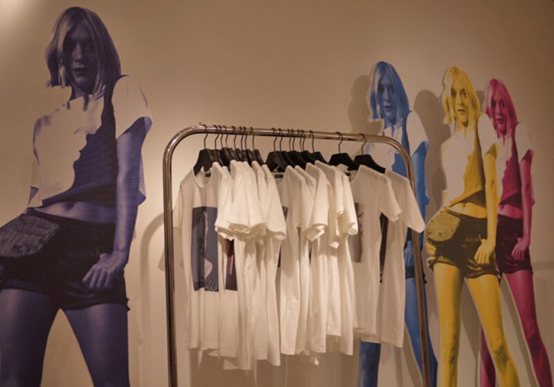 galleries/2011/04/14/opening-ceremony-hong-kong/opening-ceremony-hong-kong-8_tplu4i