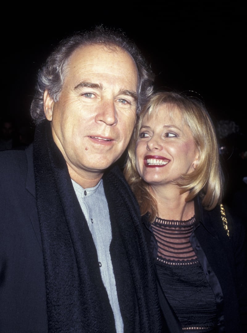 Jimmy Buffett and his wife, Jane Slagsvol, attend the opening of David Copperfield's "Dreams and Nightmares" on December 5, 1996, in New York City.
