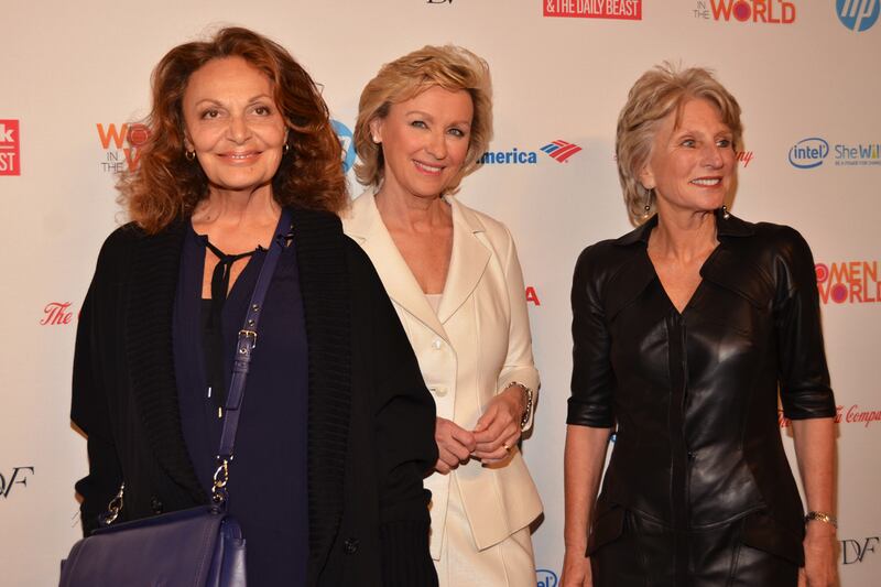 galleries/2012/03/08/highlights-from-the-women-in-the-world-summit-2012-photos/red-carpet-witw-2012-10_zlz0tg