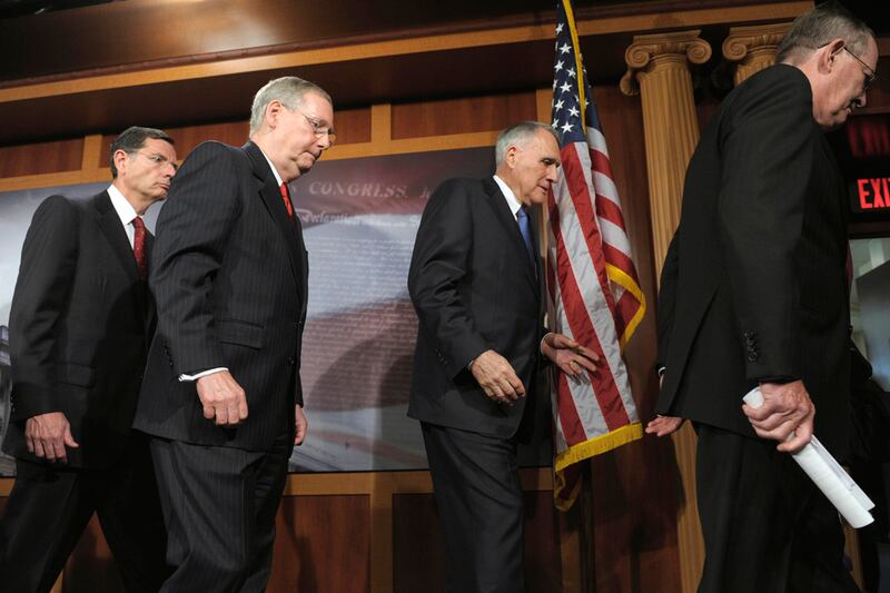 articles/2011/07/13/chamber-of-commerce-presses-congress-for-debt-deal-warning-of-consequences/debt-fiasco-stone_dvgd94