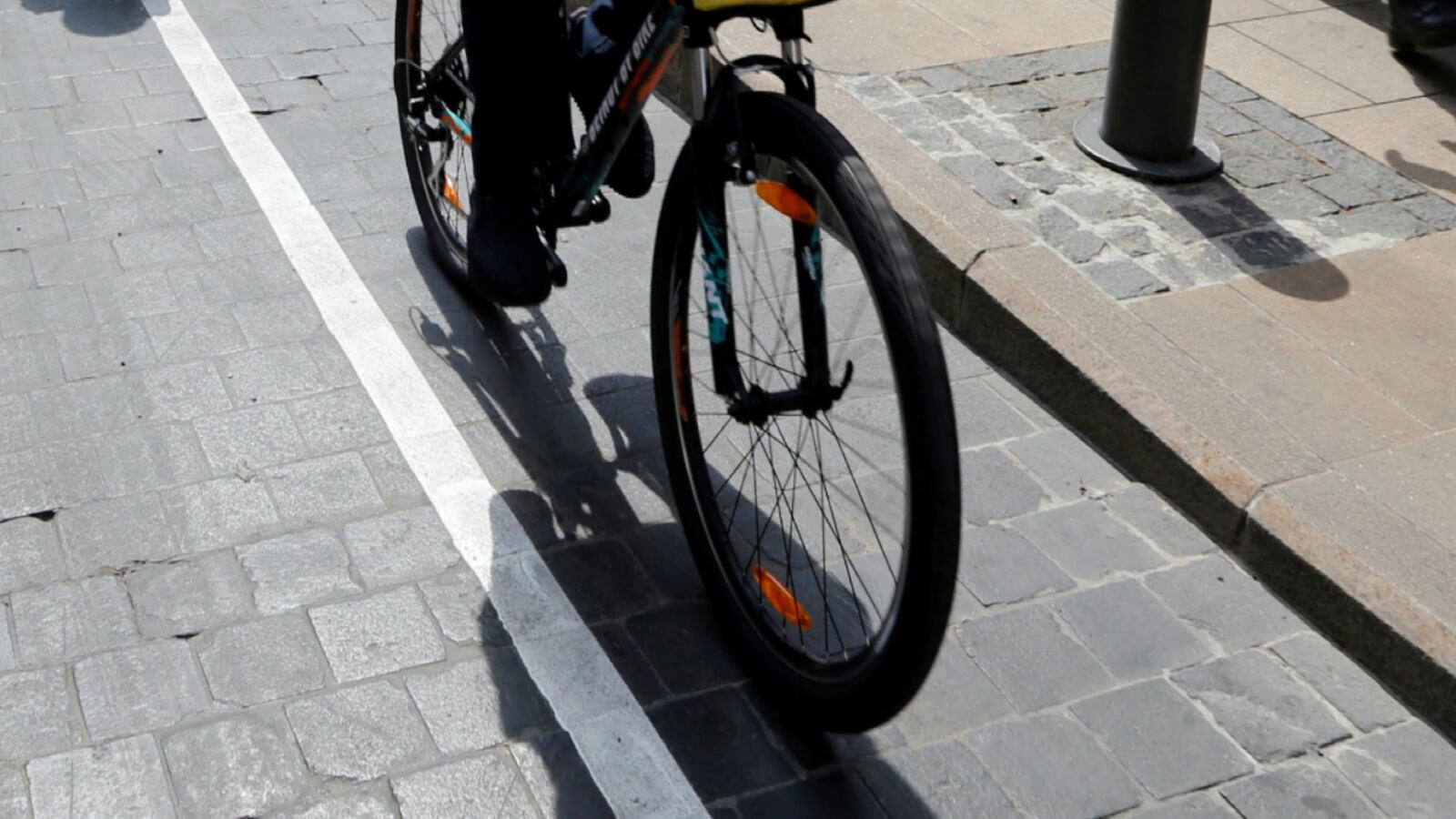 170525-cheat-bicycle_tzkfv1