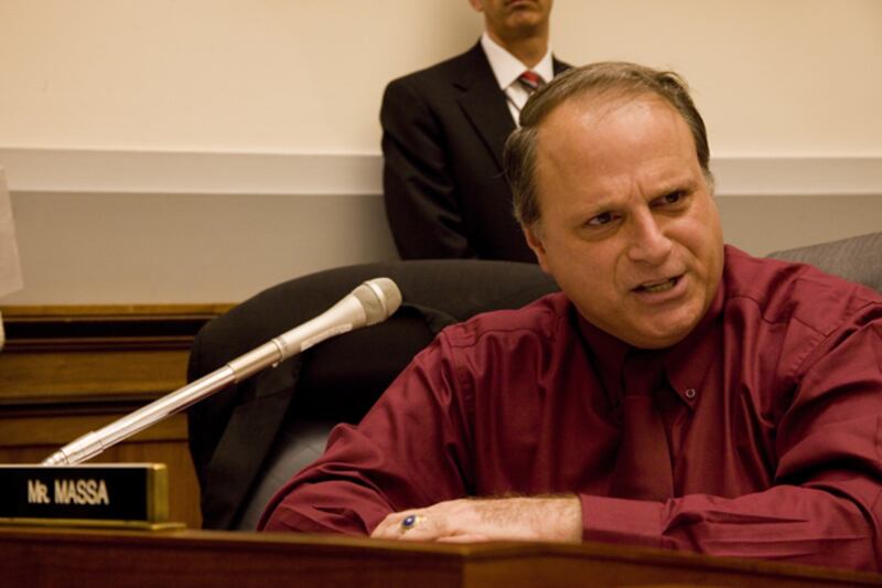 galleries/2010/03/17/sex-scandals/sex-scandals---eric-massa_dkk10w