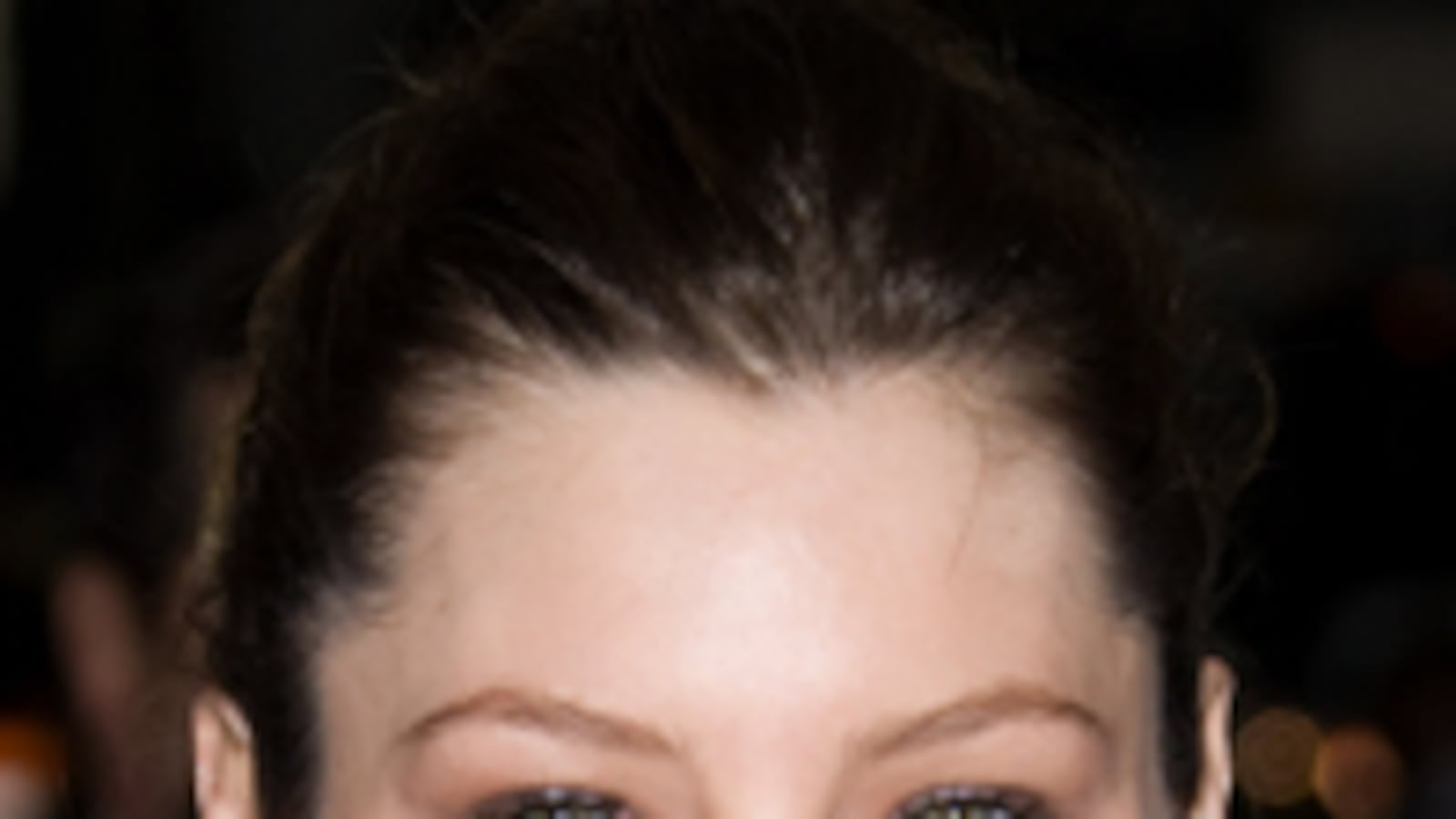 cheats/2010/01/10/biel-kicking-butt-on-kilimanjaro-trek/jessica-biel-1_xkcp34