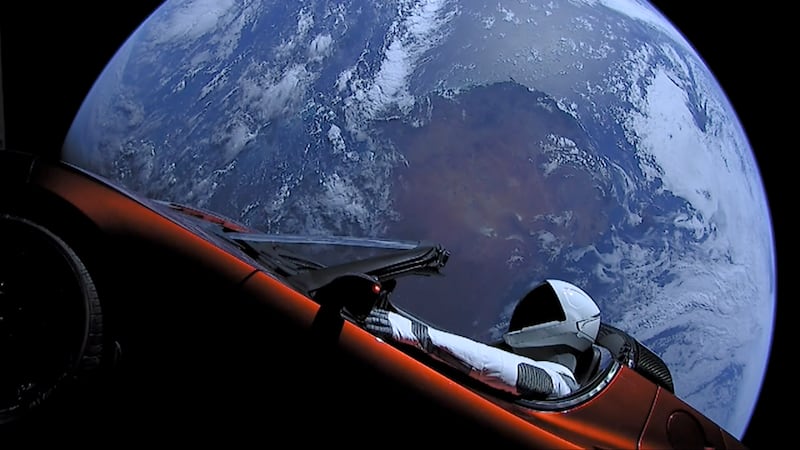 Tesla Roadster launched by Spacex