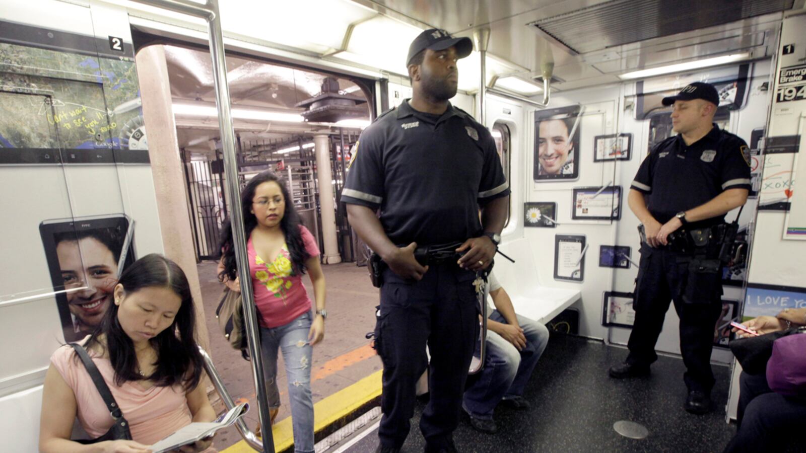 cheats/2011/09/09/nyc-on-high-alert/terror-threat-subways-new-york-cheat_jeflzf