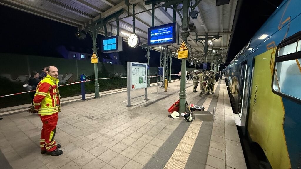 Man saved after losing AirPods