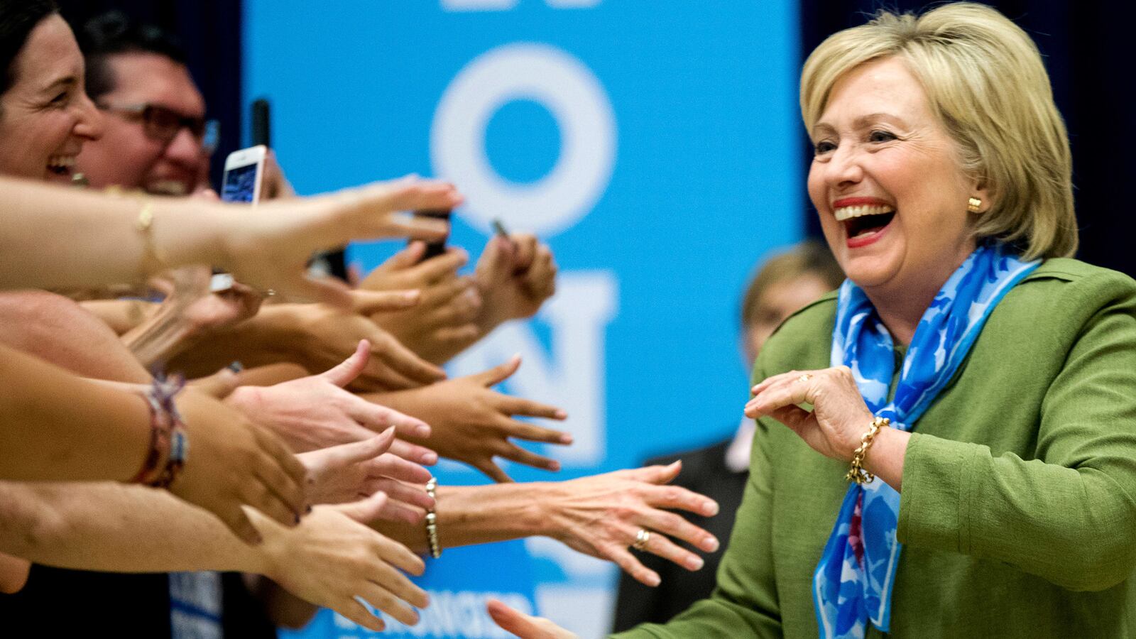 articles/2016/08/27/yes-they-ll-always-come-after-hillary-clinton-all-the-more-reason-she-mustn-t-hand-them-any-clubs/160826-Tomasky-Hillary-Clinton-tease_btecno