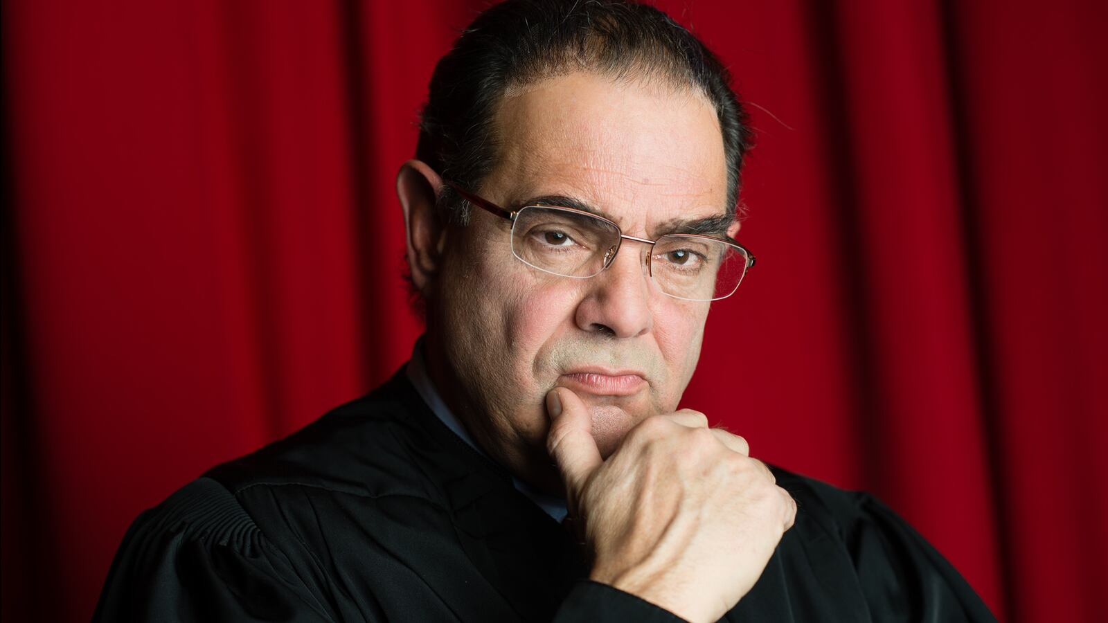 170630-clift-scalia-actor-tease_j0vaas