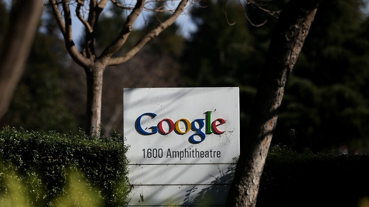 cheats/2014/08/11/google-planning-internet-wire-to-japan/140811-google-wire_wbbcwm