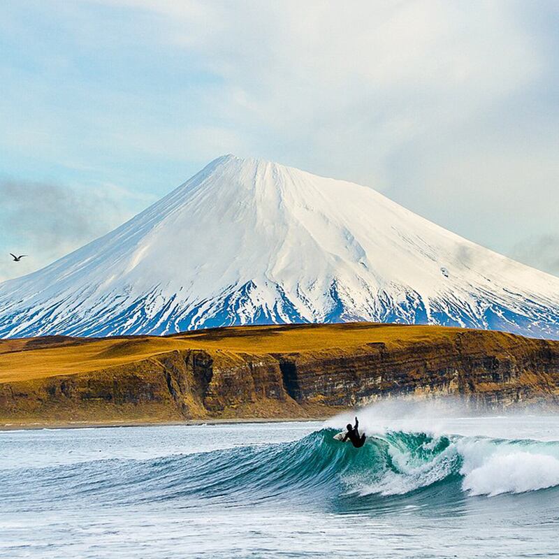 articles/2015/05/31/surf-s-up-everywhere-for-instagrammer-chris-burkard/150526-instagram-week-05_ywtpld